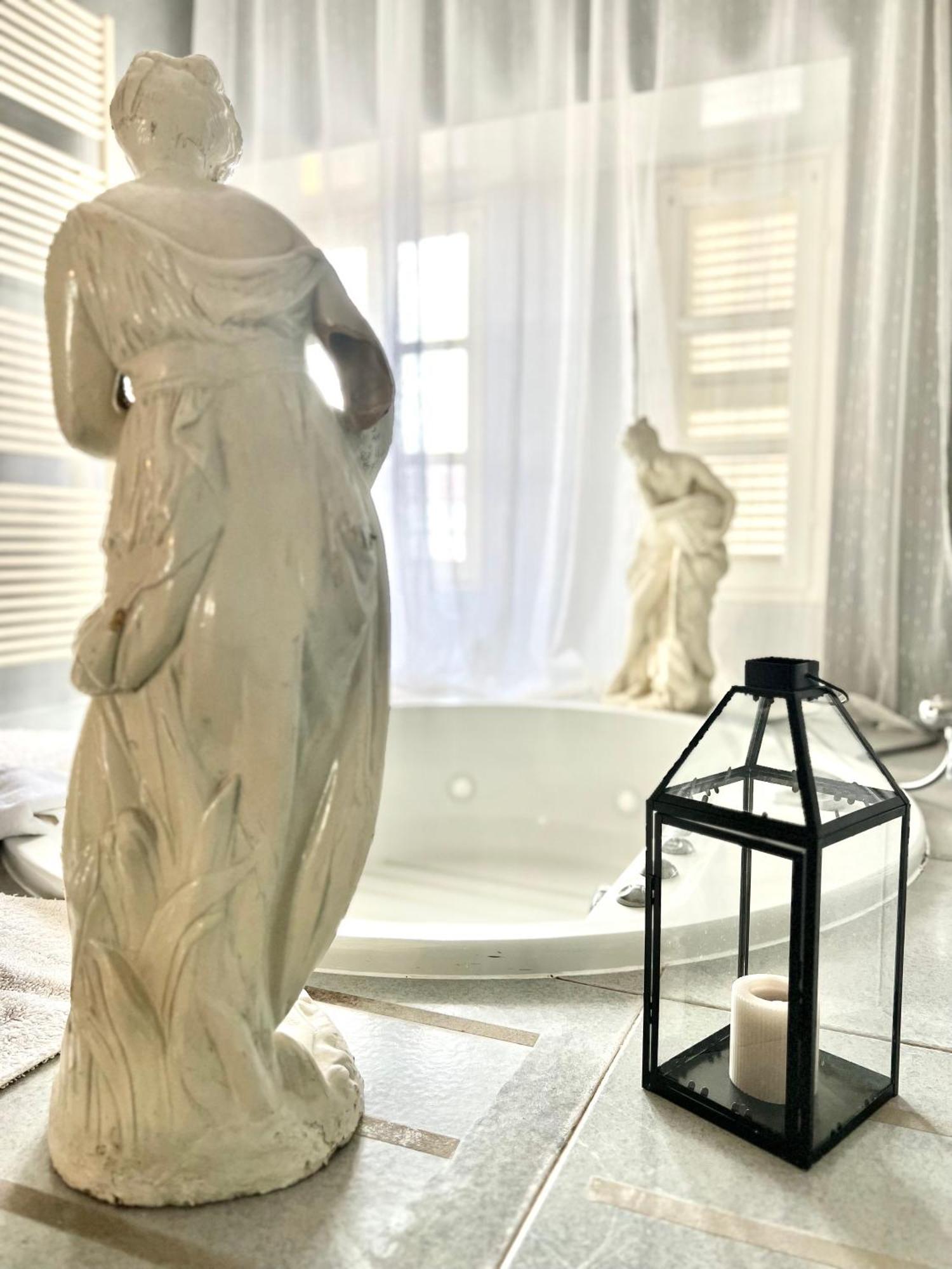 Comecasa Alfieri Elegant Apartment Asti Exteriér fotografie