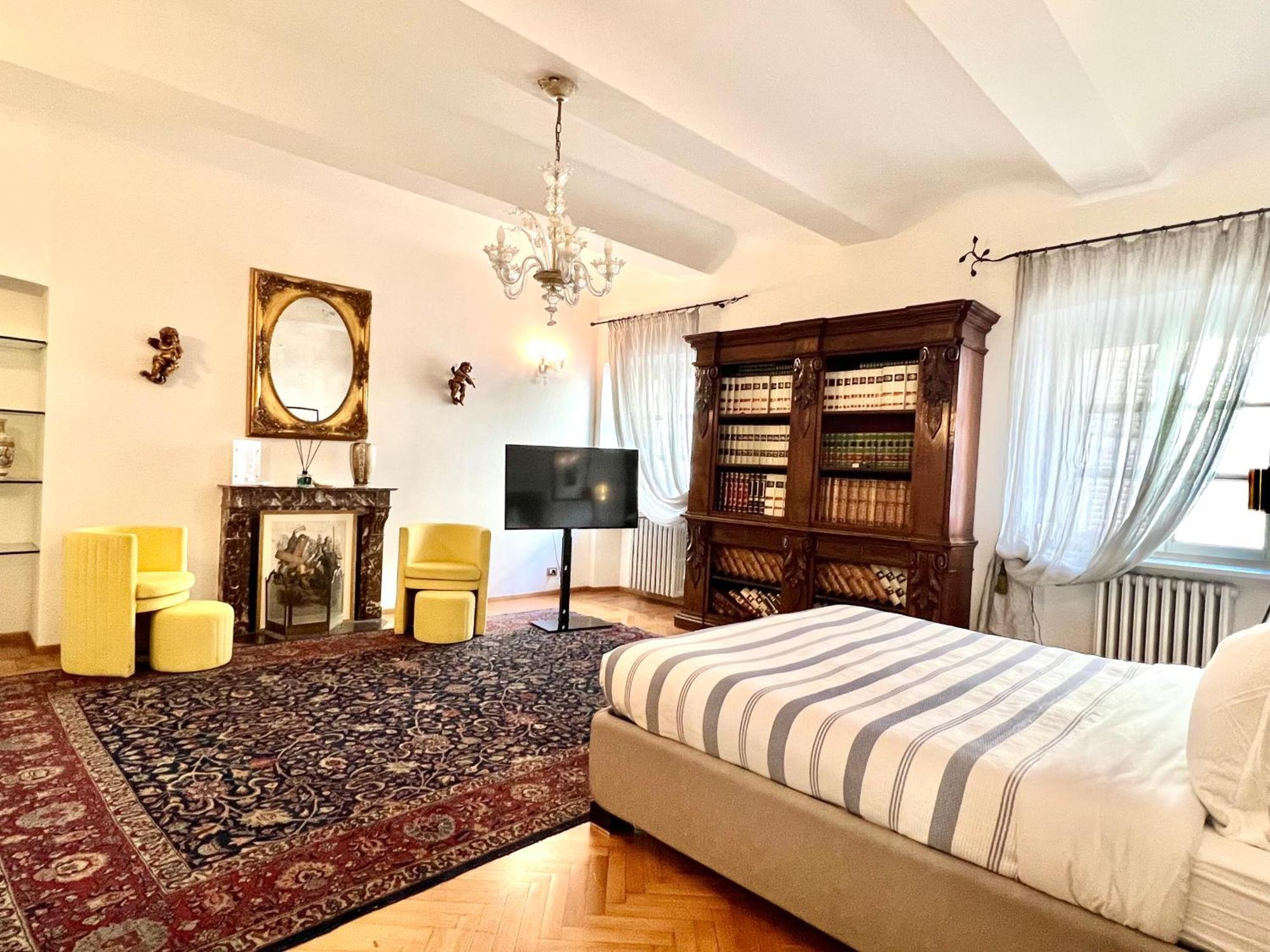 Comecasa Alfieri Elegant Apartment Asti Exteriér fotografie